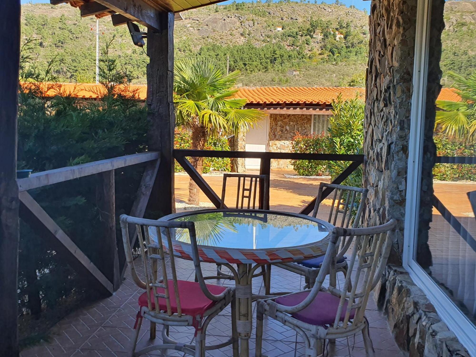 Gojim Casa Rural Armamar Exteriér fotografie
